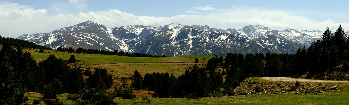 beille1-6 images.jpg - les Pyrénées, vues du plateau de Beille(1) (Ariège) - 6img (2.70m x 82cm)